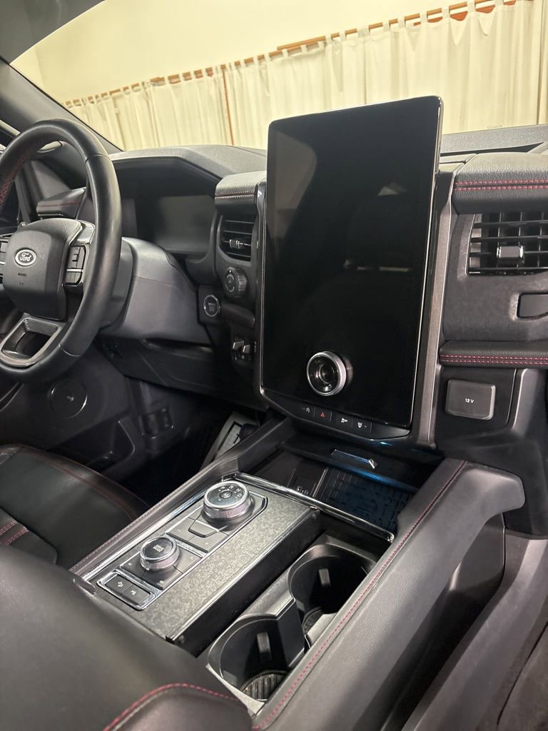 Used 2024 Ford Expedition Max Limited AWD/4WD image 28