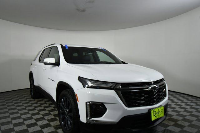 Used 2023 Chevrolet Traverse RS image 8