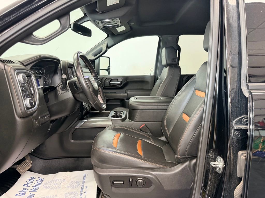 Used 2021 GMC Sierra 2500 AT4 w/ Gooseneck/5TH Wheel Package AWD/4WD image 2