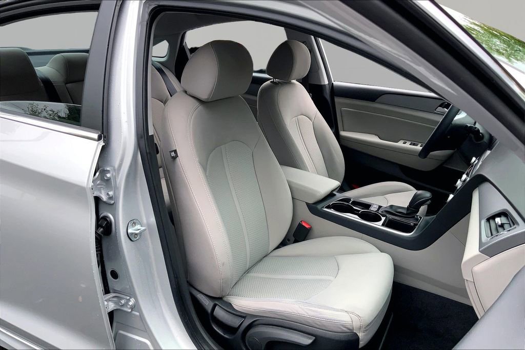Used 2018 Hyundai Sonata SEL FWD image 19