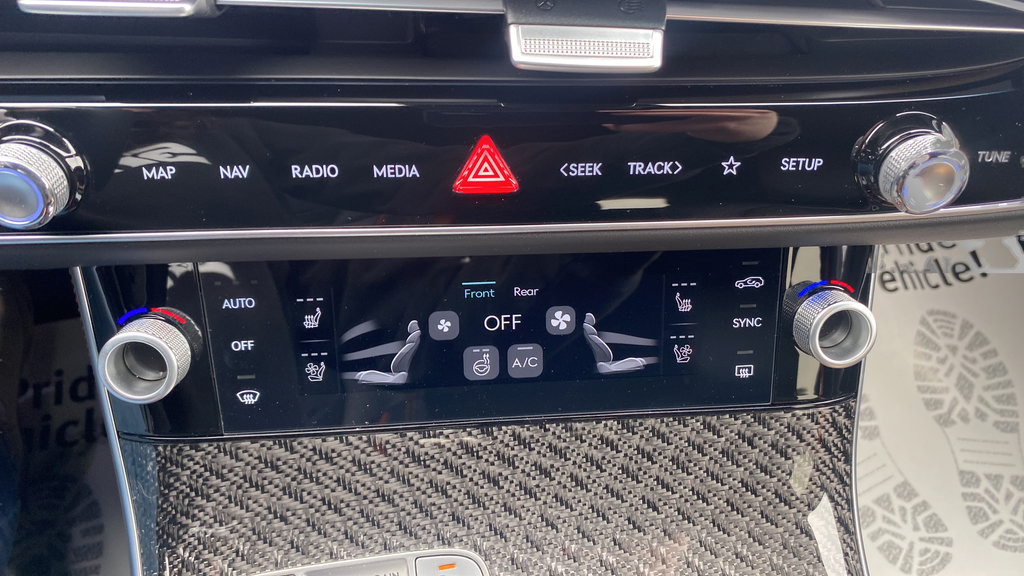 New 2026 Genesis GV70 3.5T Sport Prestige AWD/4WD image 22