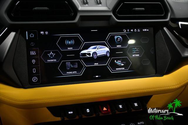Used 2025 Lamborghini Urus SE AWD/4WD image 50