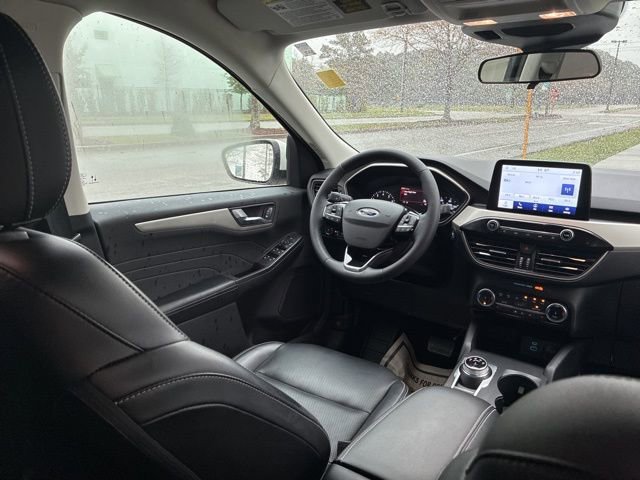 Used 2022 Ford Escape SEL image 25