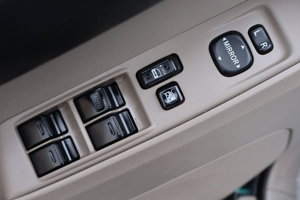 Used 2008 Toyota 4Runner Limited image 27