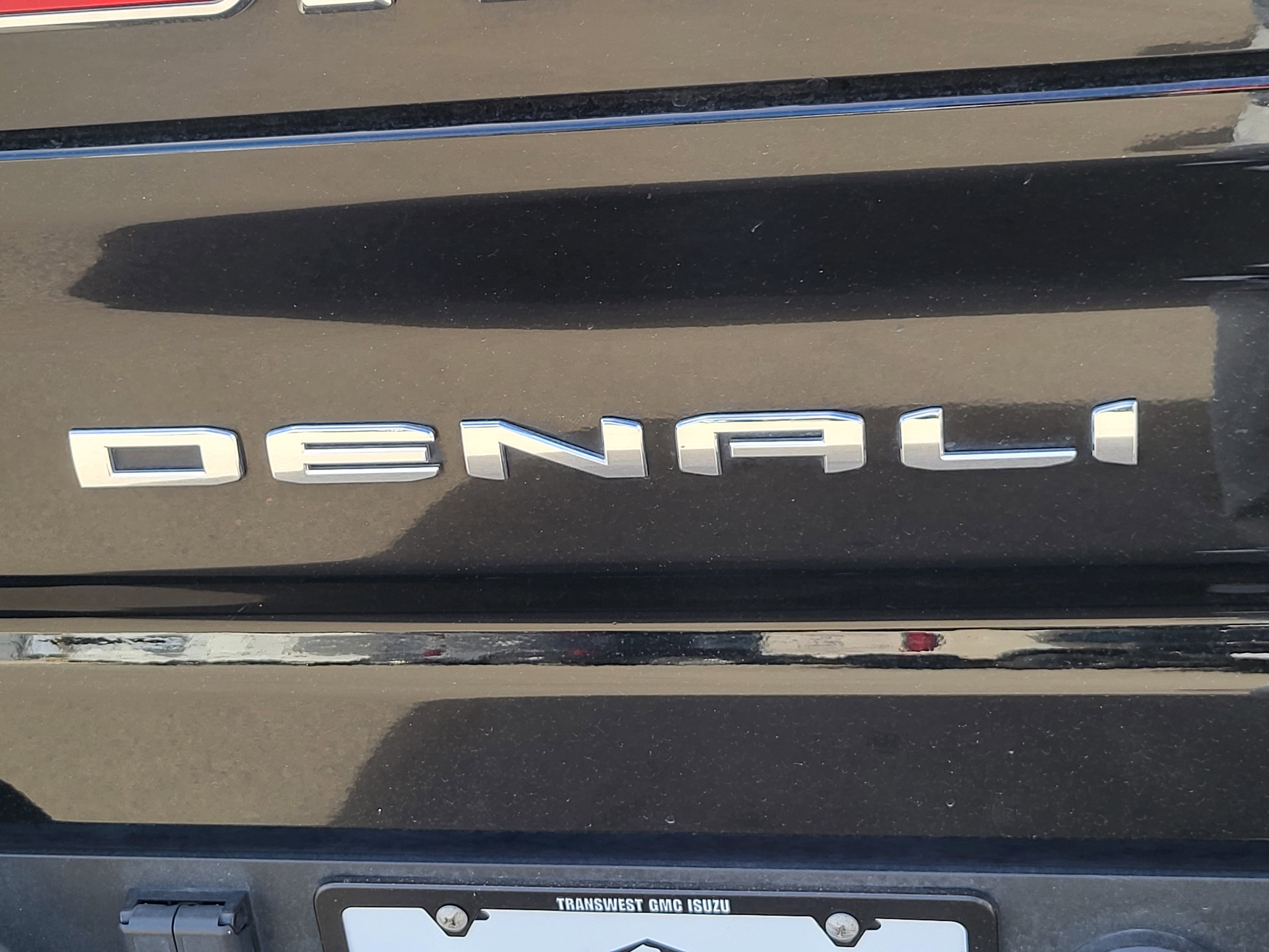 Used 2020 GMC Sierra 2500 Denali w/ Technology Package image 11
