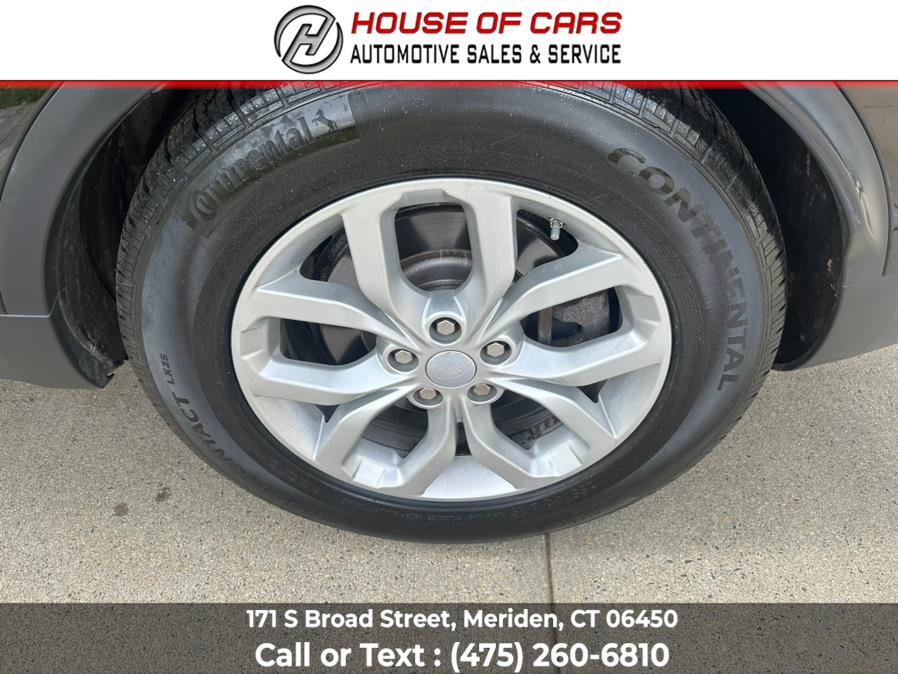 Used 2017 Land Rover Discovery SE image 13