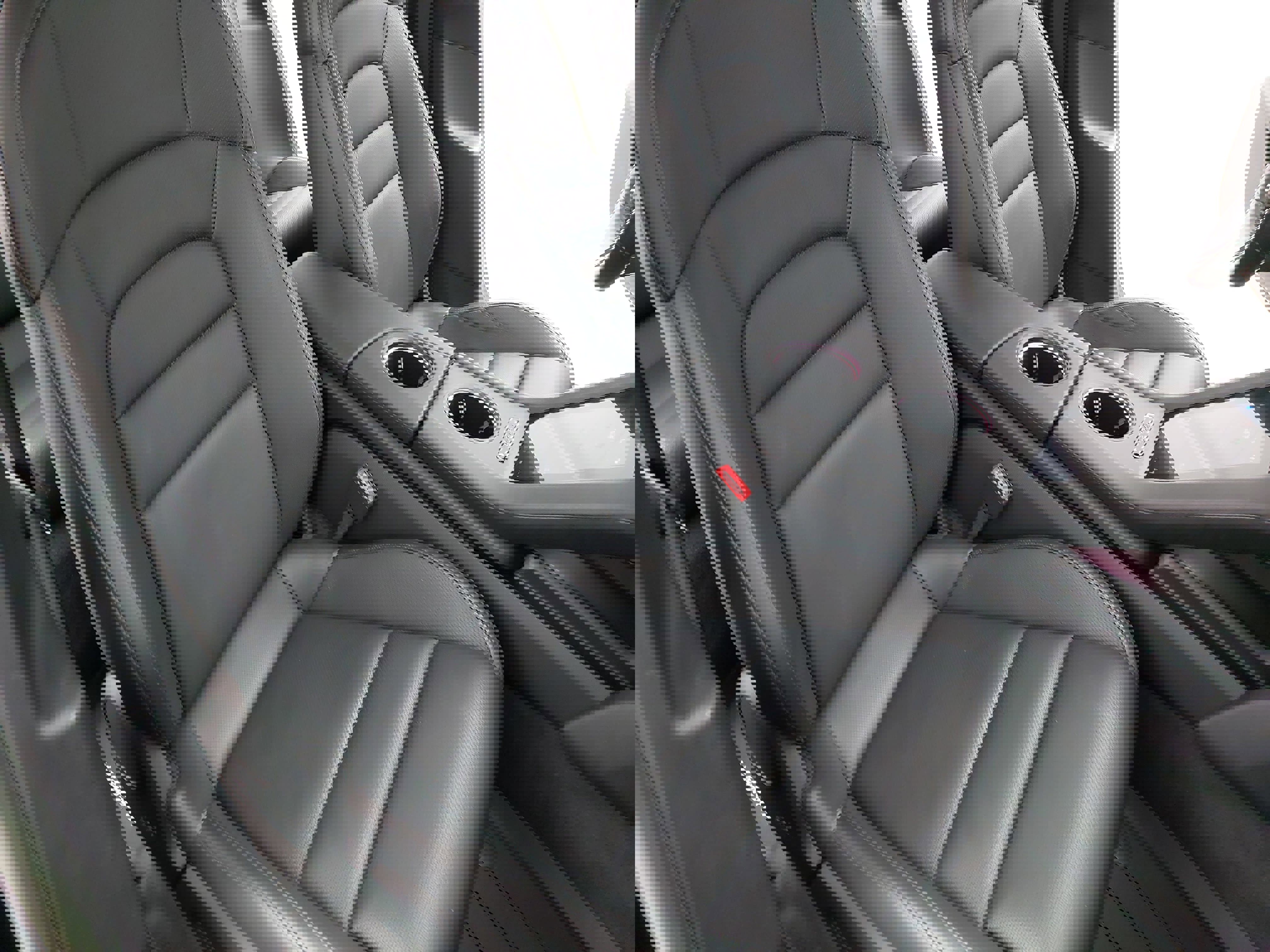 Certified 2023 Porsche Taycan 4 Cross Turismo w/ Premium Package image 12