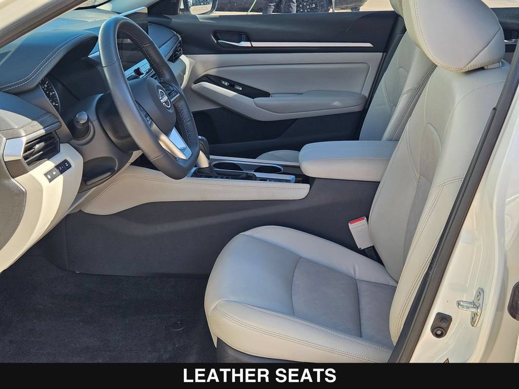 Used 2024 Nissan Altima 2.5 SL FWD image 11