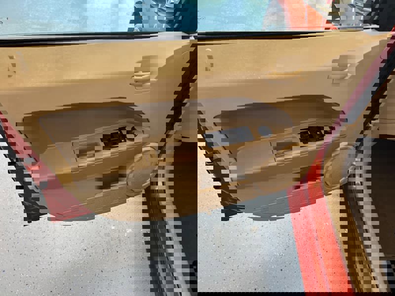 Used 2007 Dodge Caliber SXT w/ Driver Convenience Group image 23