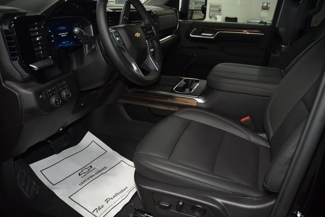 New 2026 Chevrolet Silverado 3500 LT image 43