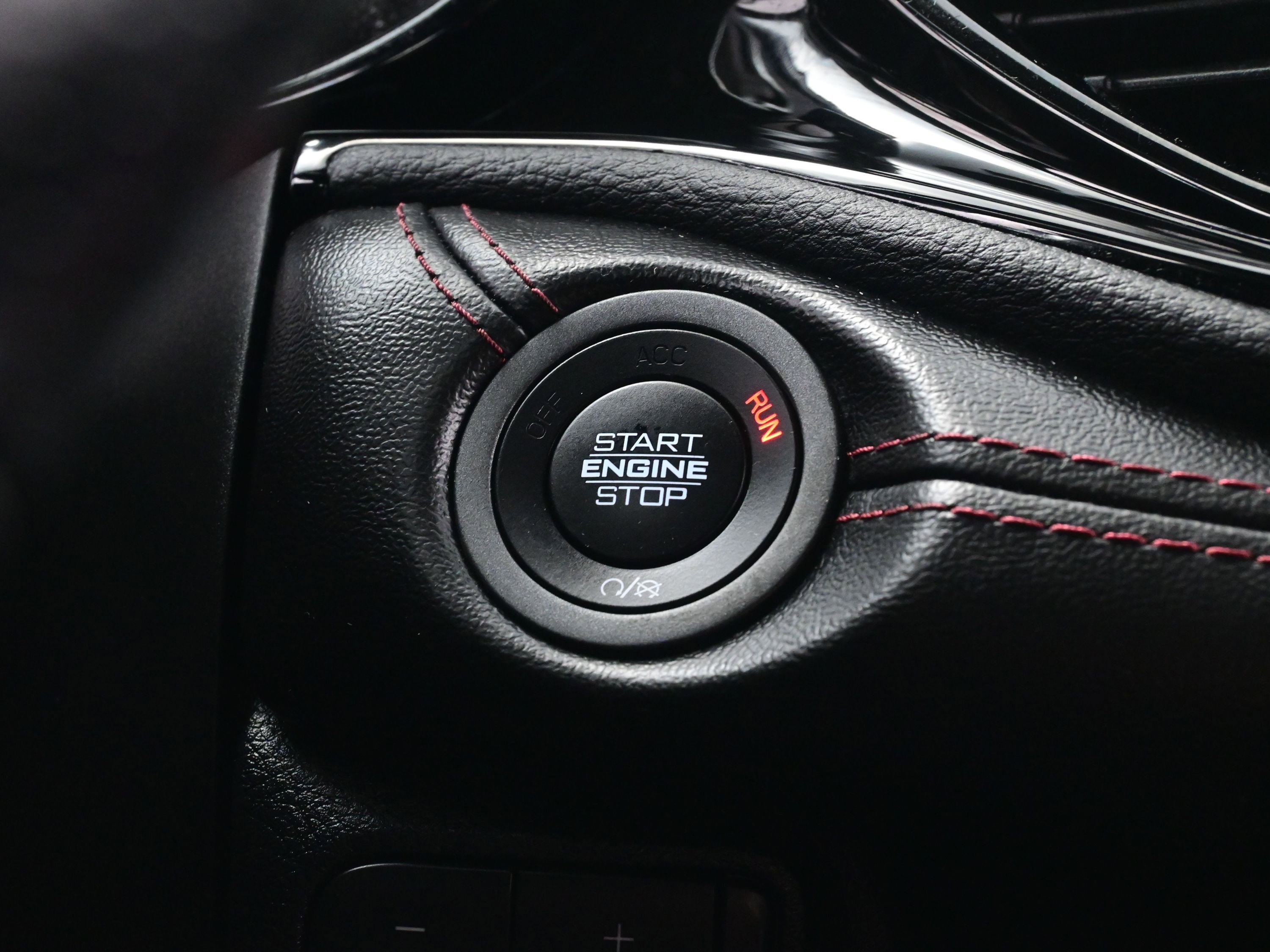 Used 2022 Dodge Durango R/T w/ Blacktop Package image 23