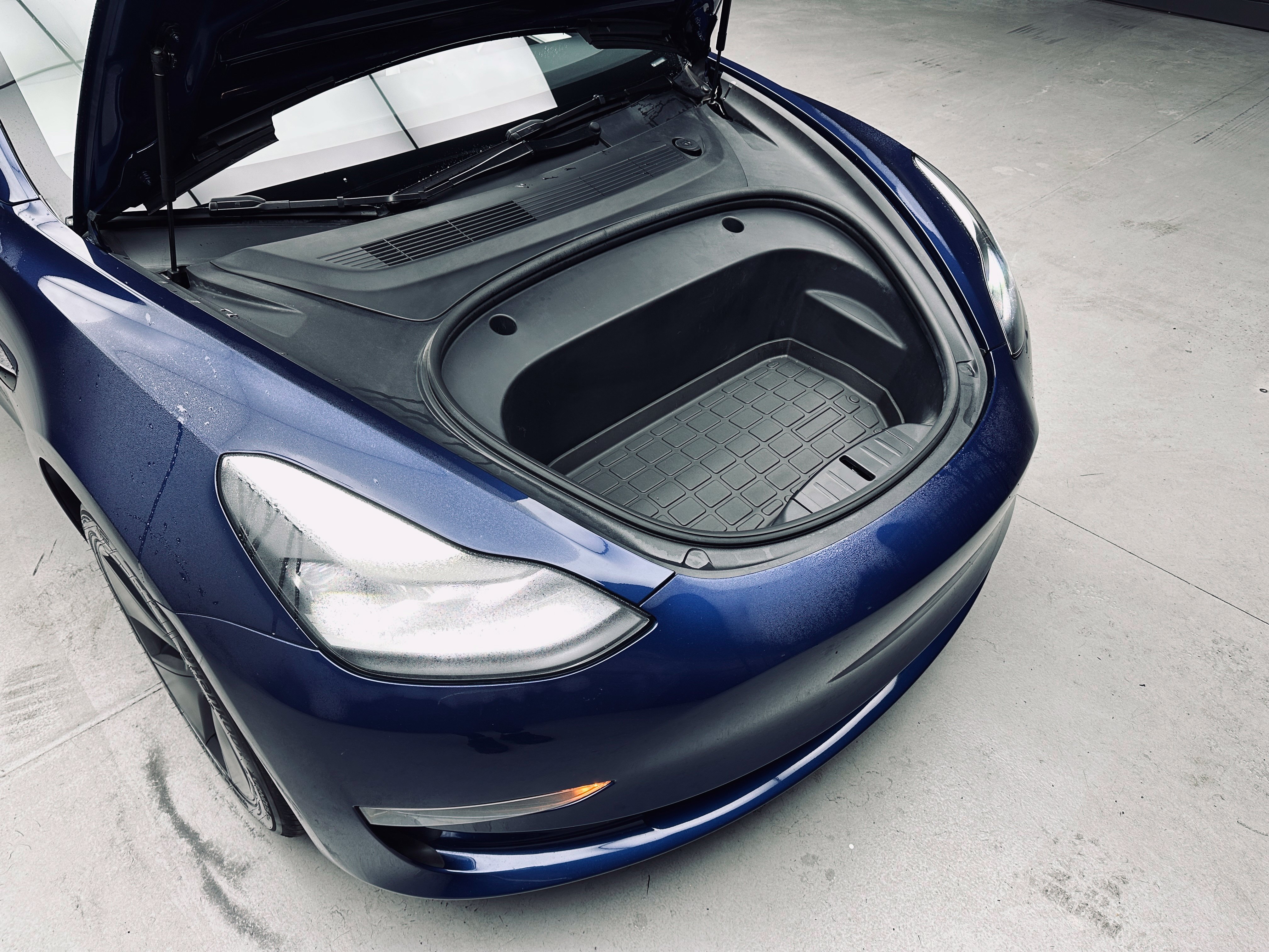 Used 2023 Tesla Model 3 Standard Range RWD image 38