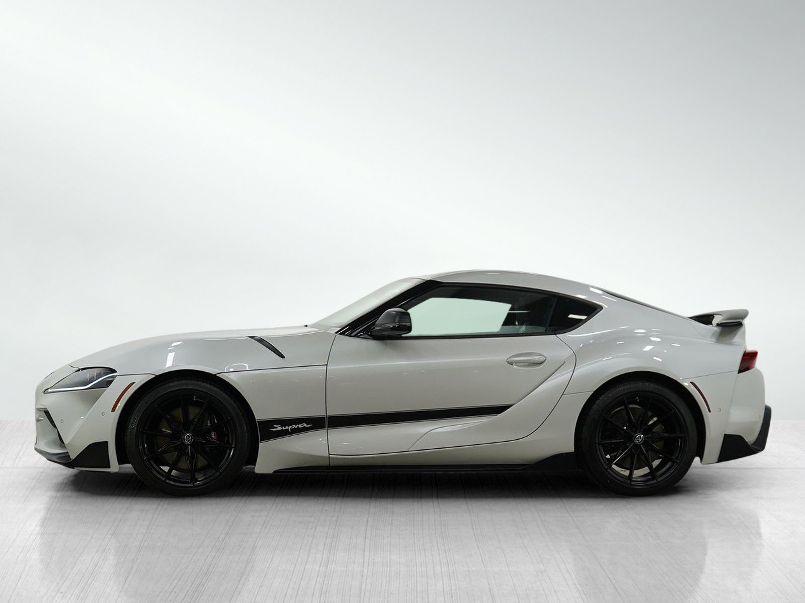 Used 2024 Toyota Supra image 2