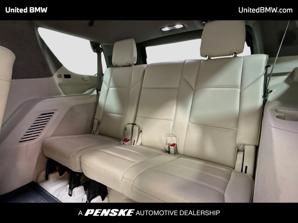 Used 2024 Cadillac Escalade Sport Platinum w/ LPO, ONYX Package AWD/4WD image 21
