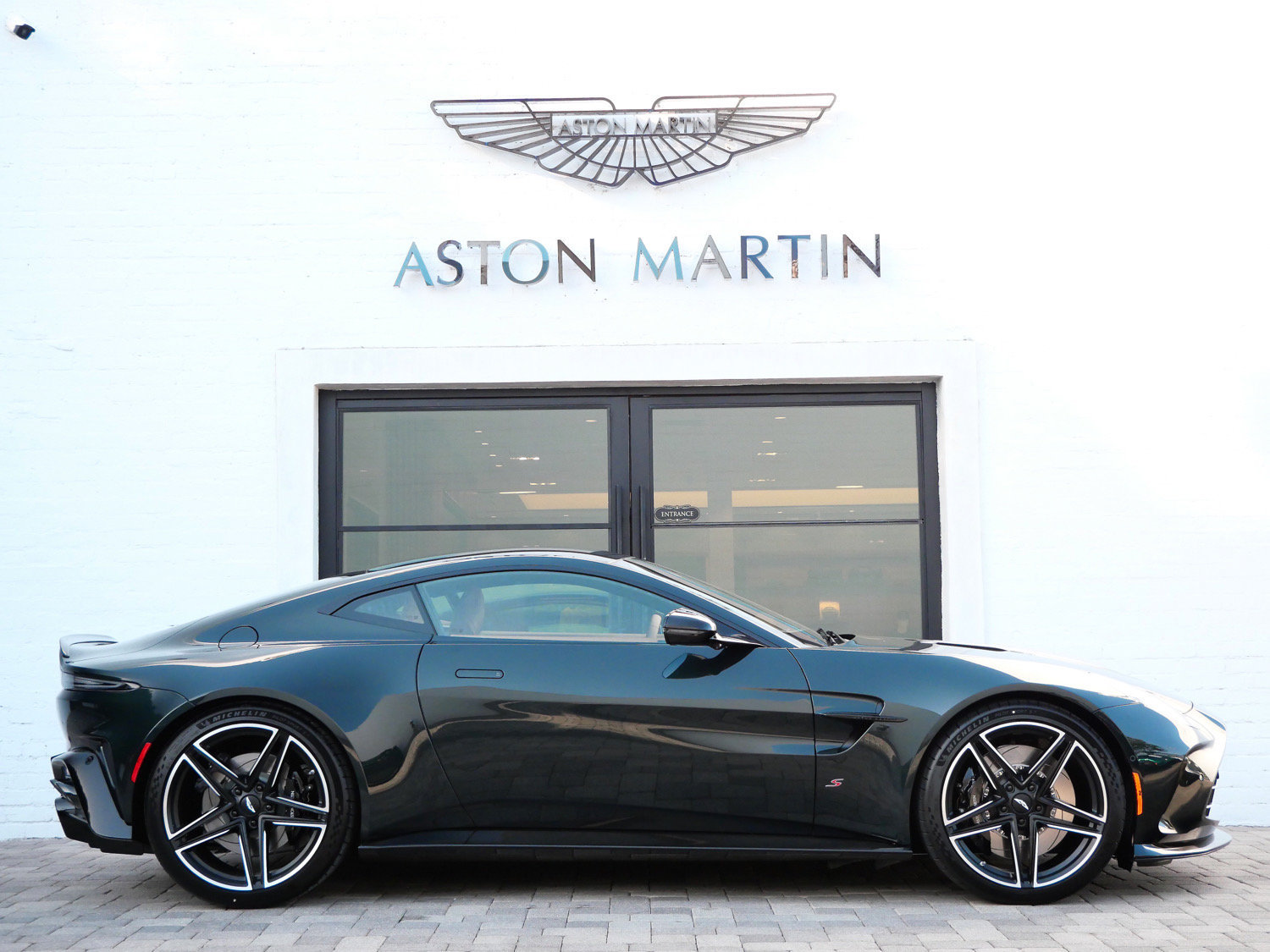 New 2026 Aston Martin V8 Vantage S RWD image 13