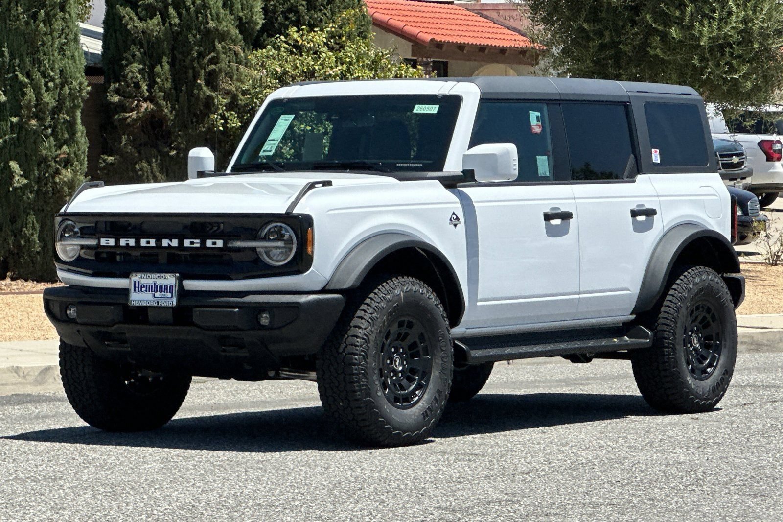 New 2026 Ford Bronco Outer Banks w/ Sasquatch Package AWD/4WD image 8