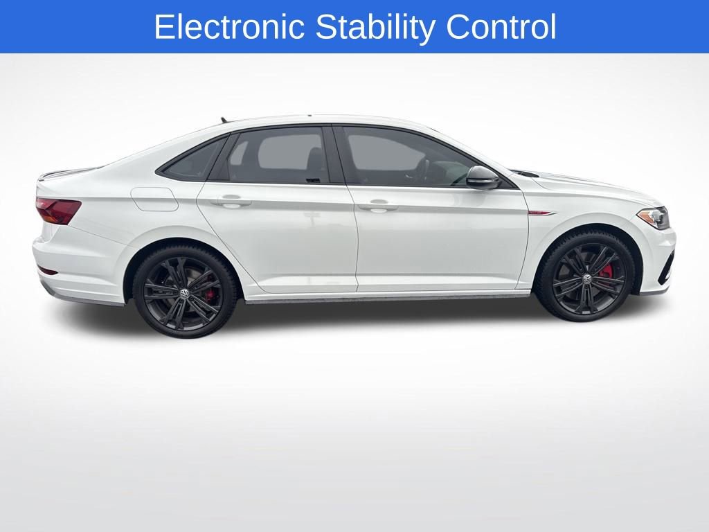 Used 2019 Volkswagen Jetta GLI image 8
