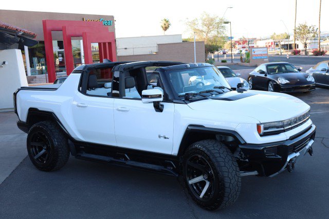 Used 2022 GMC Hummer EV Edition 1 w/ LPO, Illumination Package AWD/4WD image 11