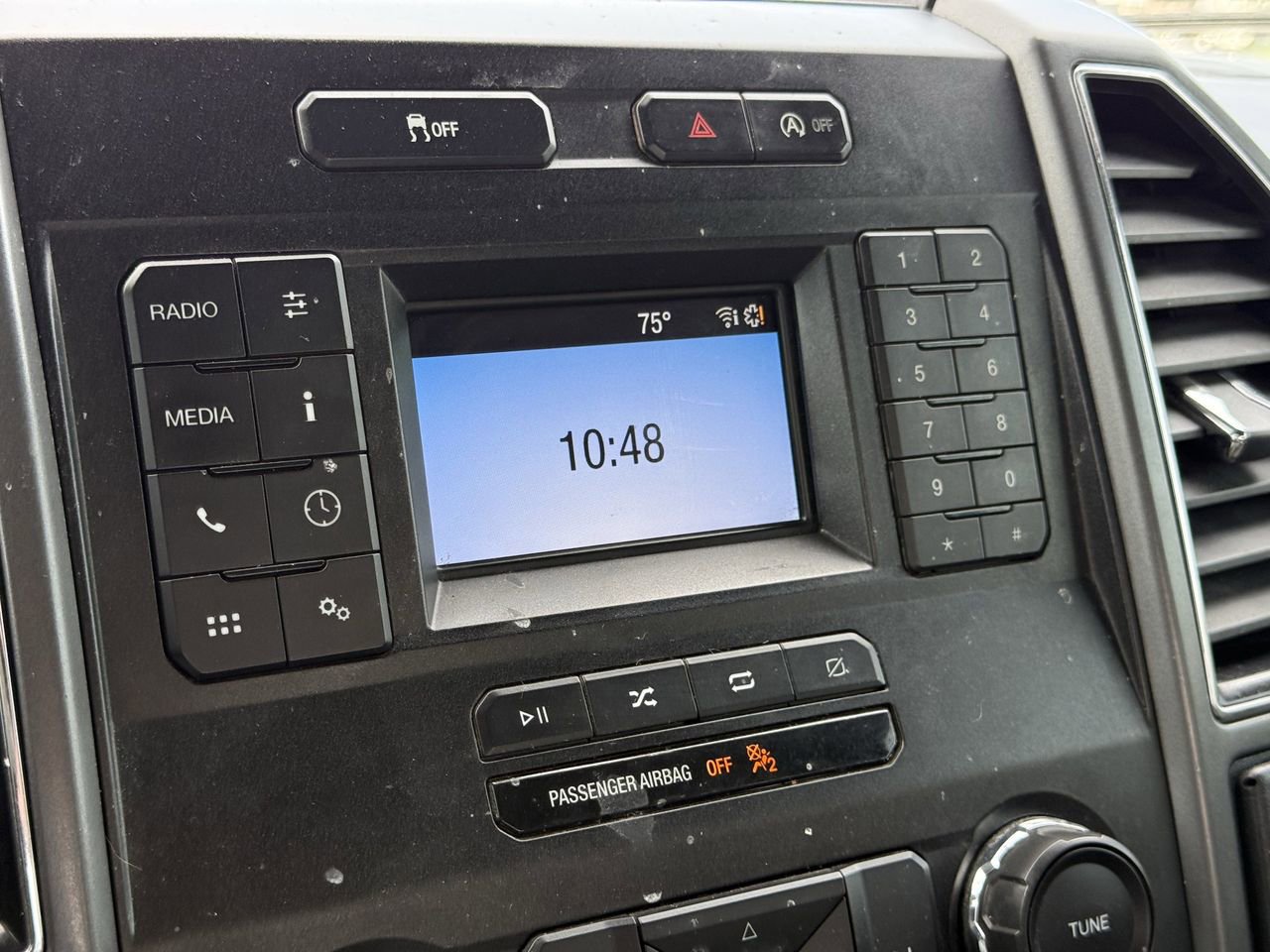 Certified 2018 Ford F150 XLT image 17