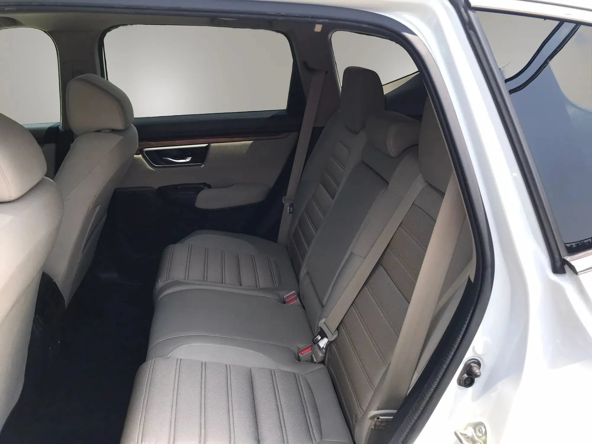 Used 2018 Honda CR-V EX image 3