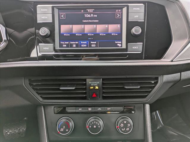 Used 2024 Volkswagen Jetta S image 13