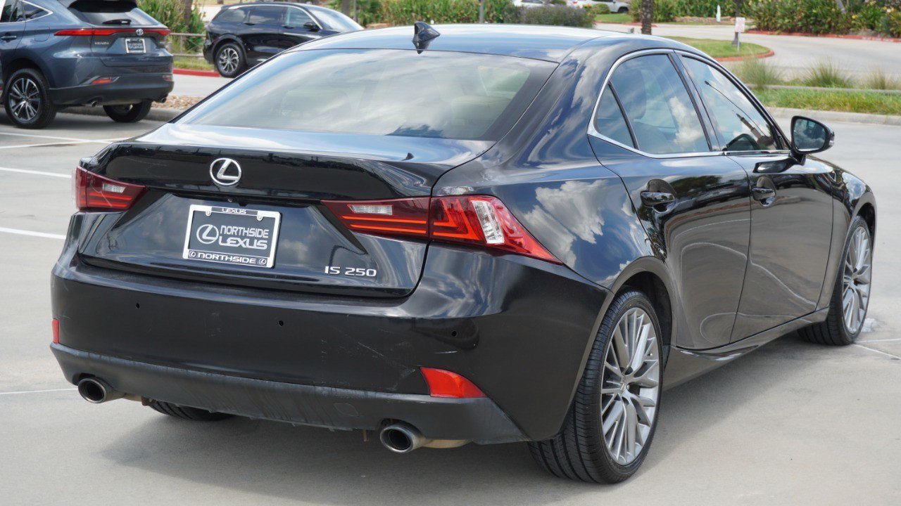 Used 2014 Lexus IS 250 w/ Premium Package RWD image 6