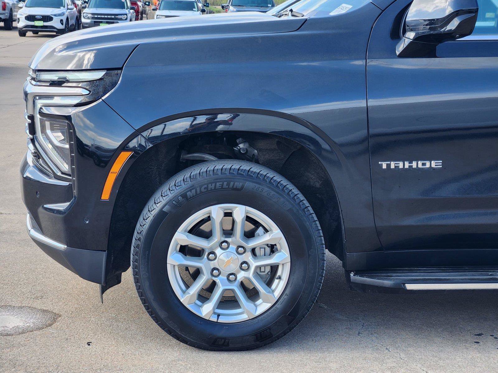 Used 2025 Chevrolet Tahoe LT RWD image 6