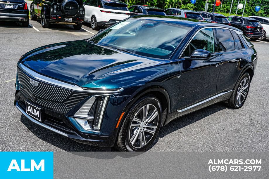 Used 2024 Cadillac Lyriq Luxury AWD/4WD image 15