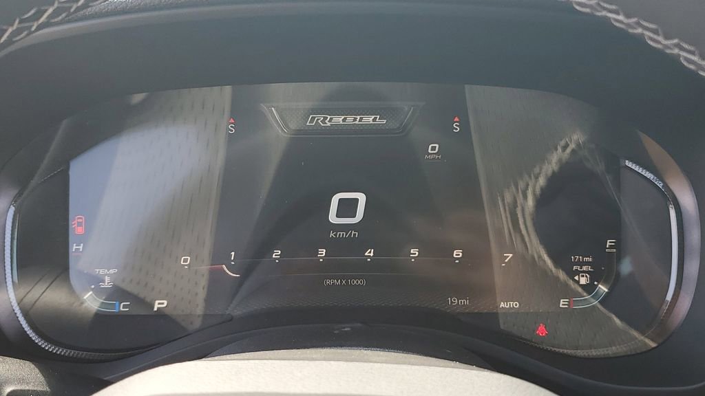 New 2026 RAM 1500 Rebel image 32