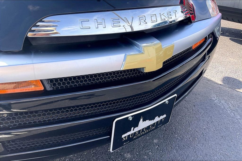 Used 2005 Chevrolet SSR w/ Preferred Equipment Group RWD image 30