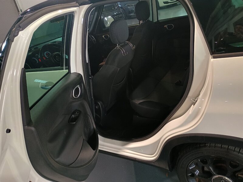 Used 2015 FIAT 500L Trekking FWD image 26
