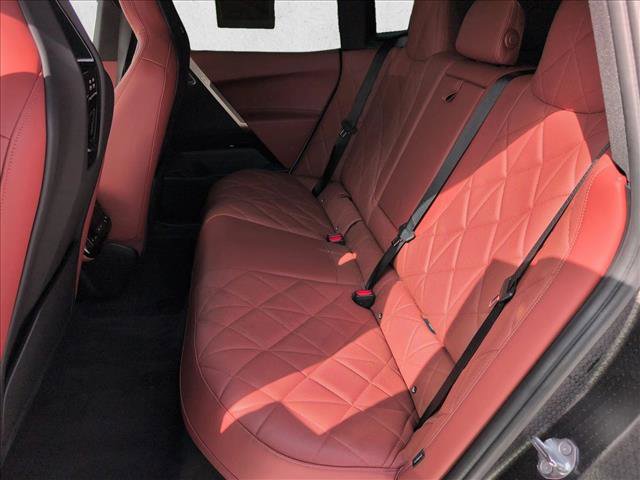 Used 2023 BMW iX M60 w/ Executive Package image 21