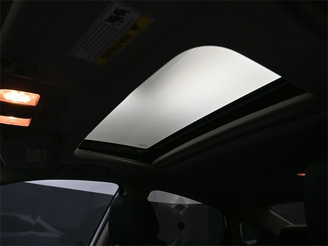 Used 2020 Honda Civic EX-L image 2