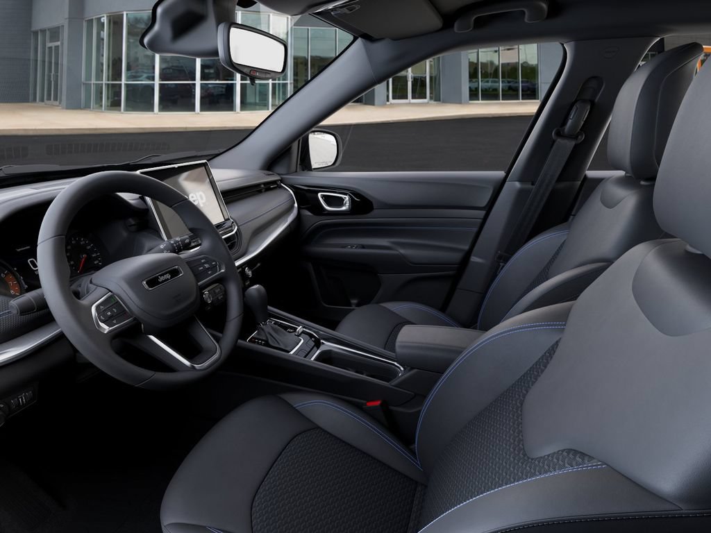 New 2026 Jeep Compass Latitude AWD/4WD image 22
