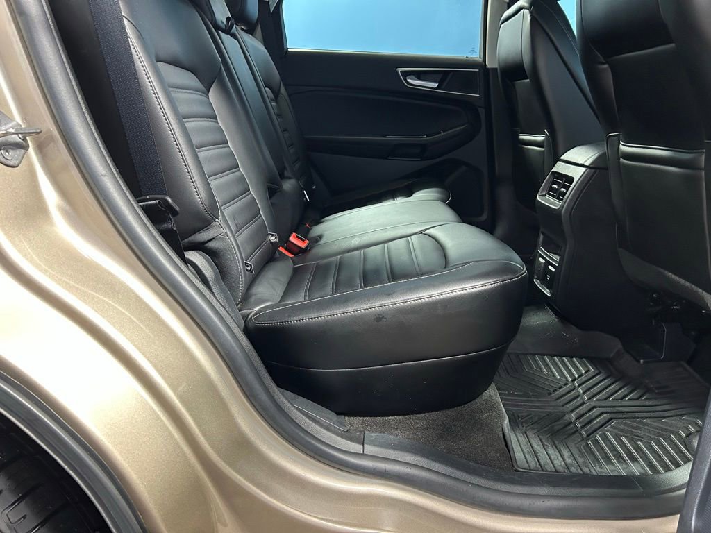 Used 2020 Ford Edge SEL w/ Convenience Package FWD image 45
