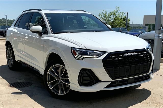 New 2025 Audi Q3 2.0T Premium image 2