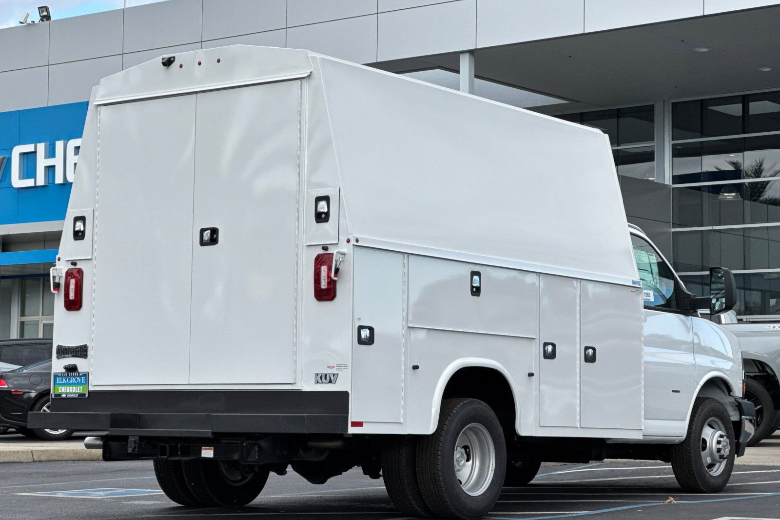 New 2024 Chevrolet Express 3500 w/ Power Convenience Package image 3