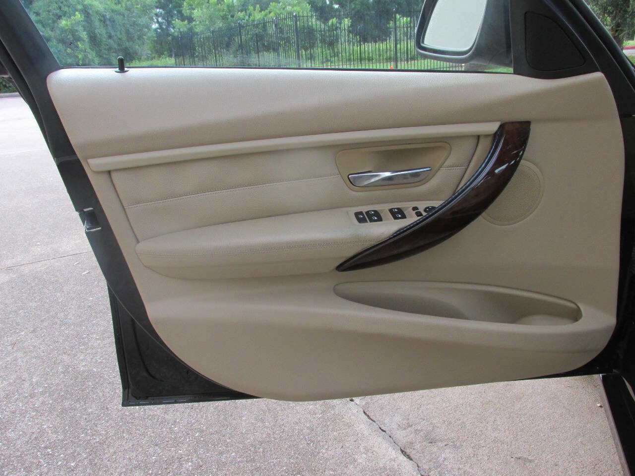 Used 2014 BMW 328i xDrive Sedan image 11