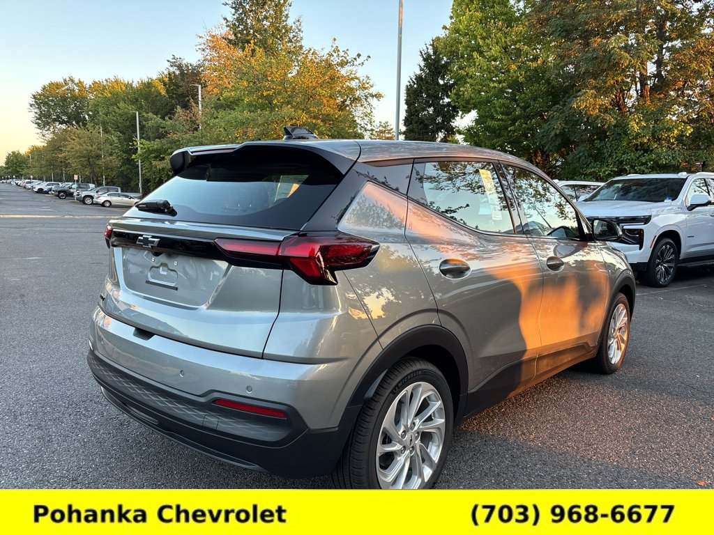 New 2027 Chevrolet Bolt LT w/ Comfort Package FWD image 7