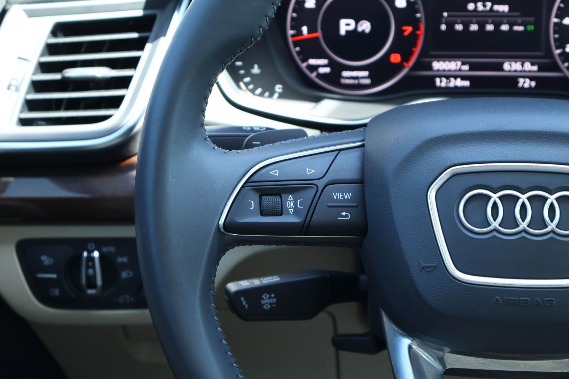 Used 2018 Audi Q5 2.0T Premium Plus w/ Premium Plus Package image 22