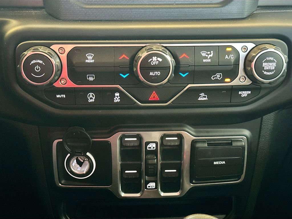 Used 2020 Jeep Gladiator Sport w/ Quick Order Package 24S image 18