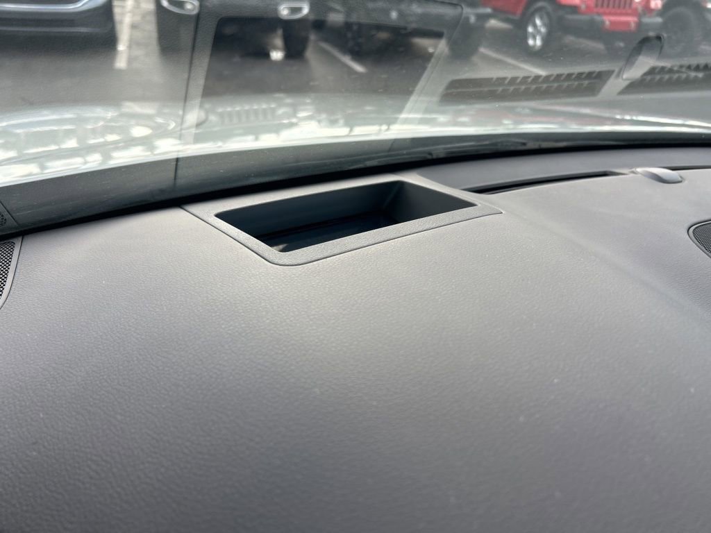 Used 2023 Hyundai Santa Fe Calligraphy image 12