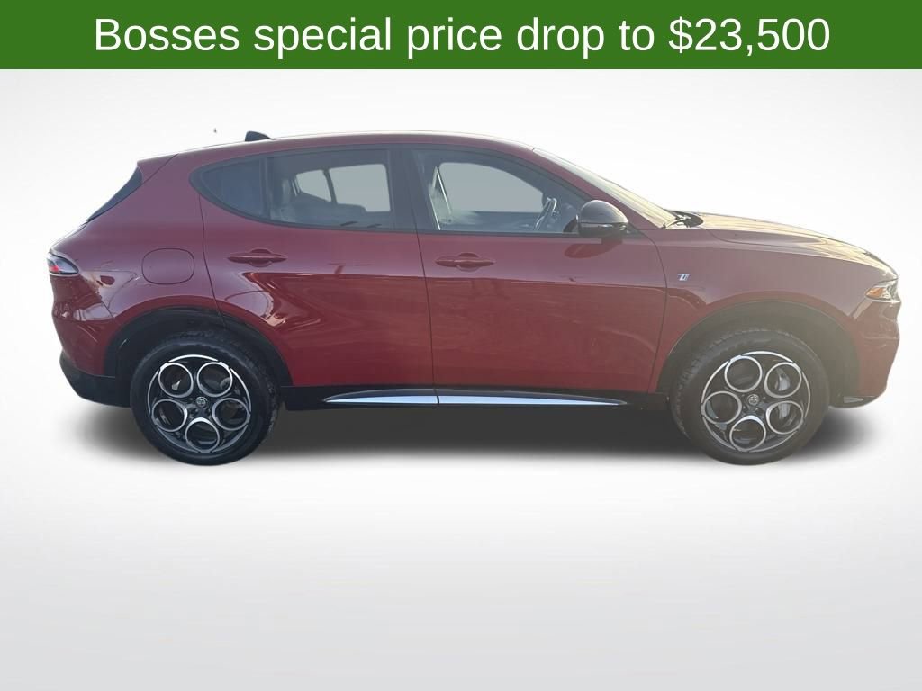 Used 2024 Alfa Romeo Tonale Ti image 2