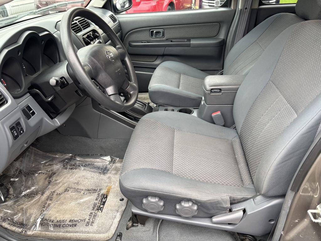 Used 2003 Nissan Xterra XE w/ Power Pkg image 12
