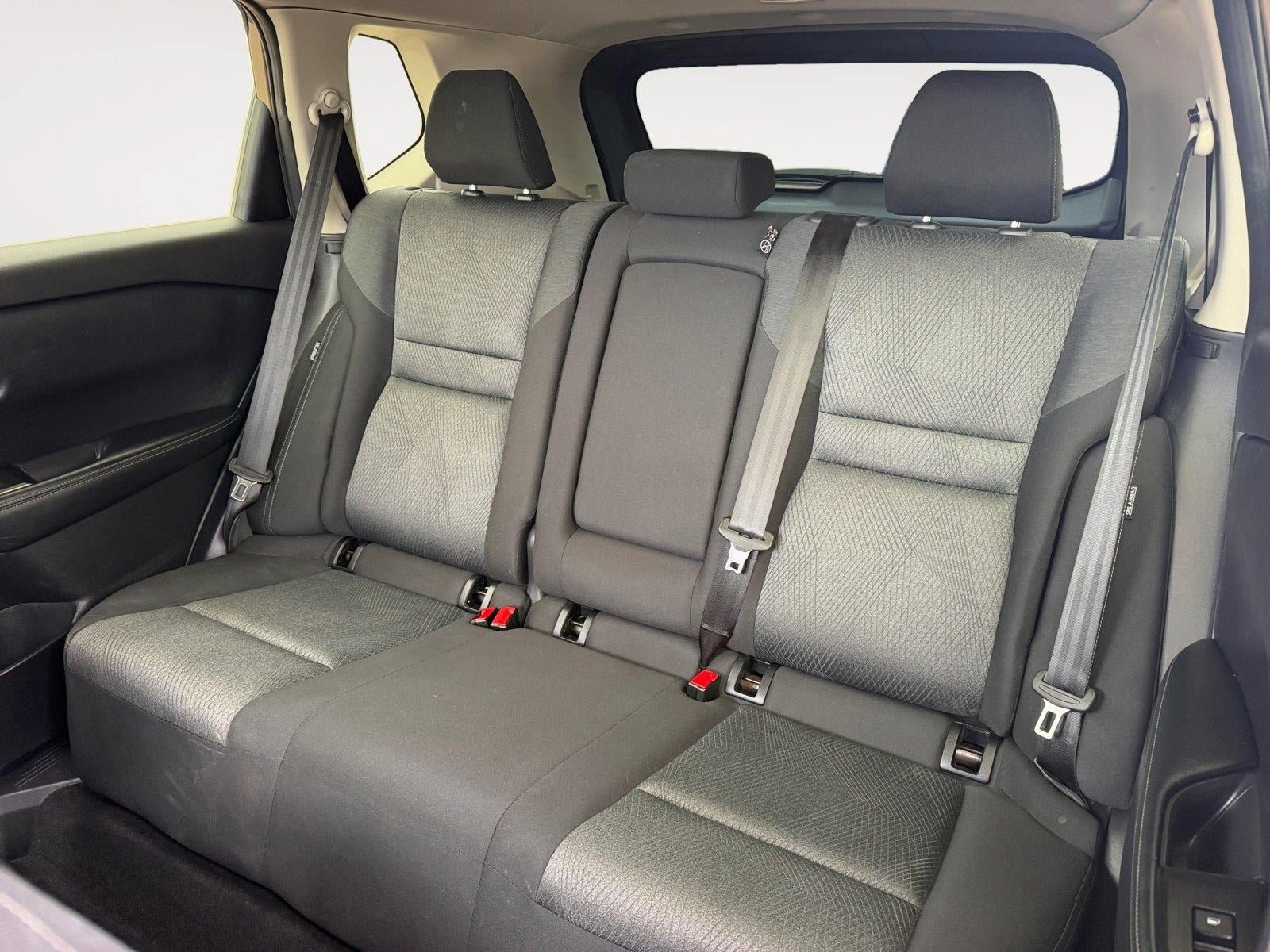 Used 2025 Nissan Rogue SV AWD/4WD image 13