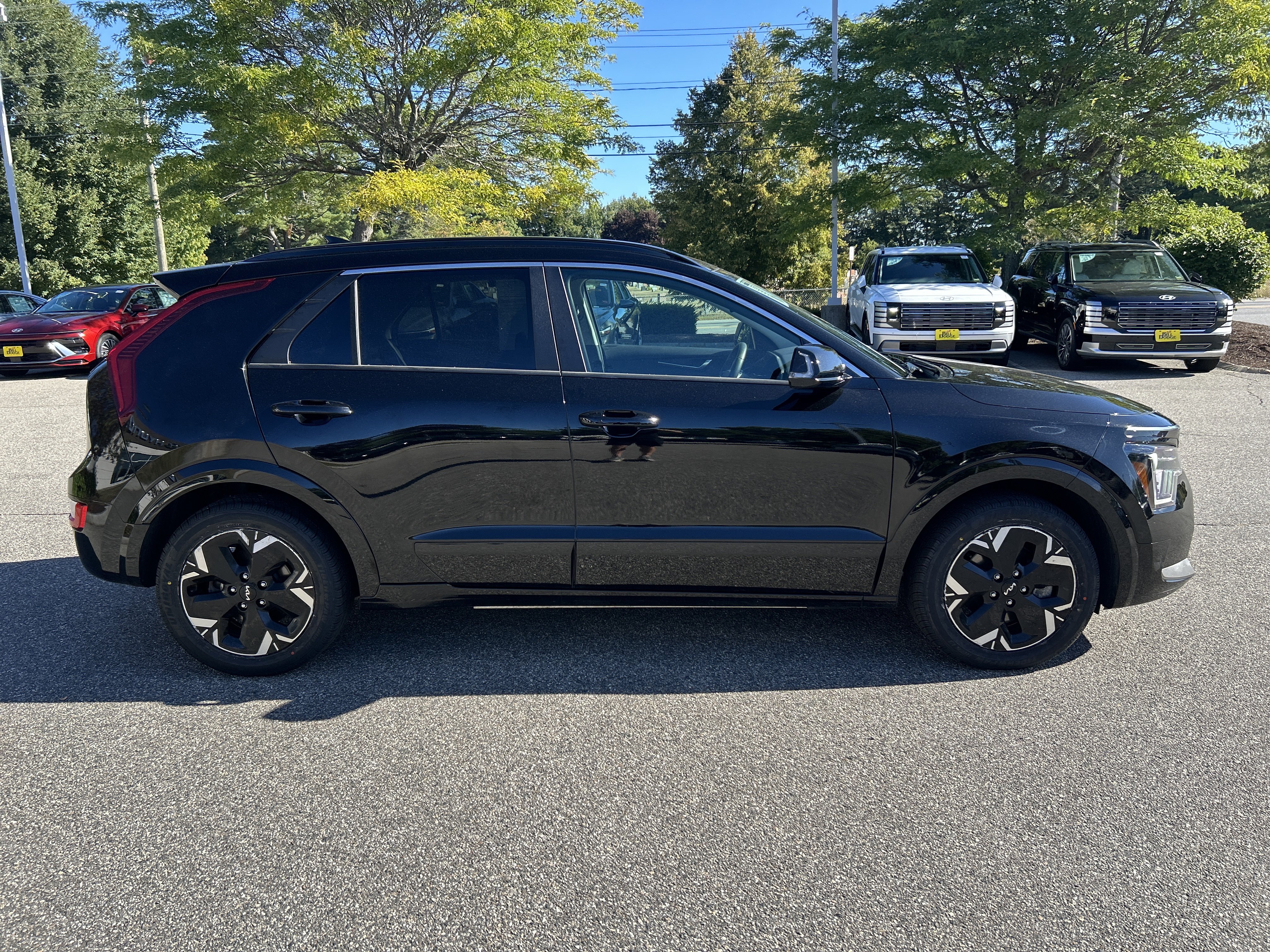 Used 2024 Kia Niro Wind FWD image 4