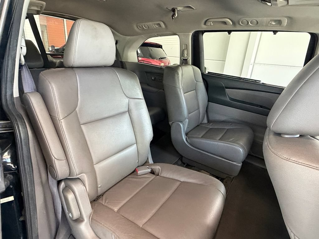 Used 2015 Honda Odyssey Touring image 15