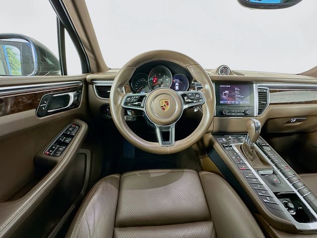 Used 2018 Porsche Macan GTS image 24