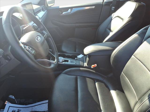 Used 2022 Ford Escape SE AWD/4WD image 14