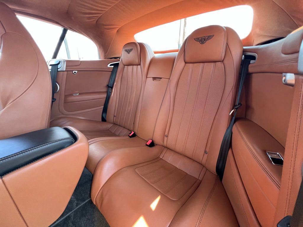 Used 2014 Bentley Continental GT image 18